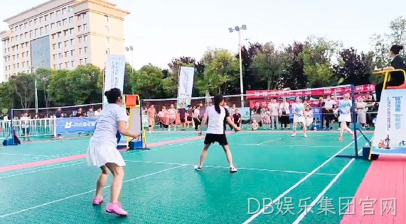“羽”动健康 “醉”美DB娱乐集团官网 |陕西省群众体育赛事五级联赛暨宝鸡市凤翔区第一届全民健身大赛“DB娱乐集团官网杯” 羽毛球圆满落幕
